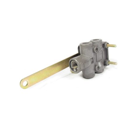 Leveling Valve. All Ports 1/4” - Image 3