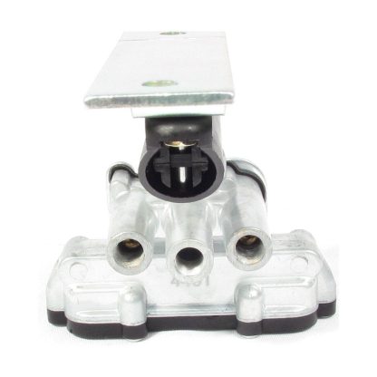 Leveling Valve. All Ports 1/8” - 90054007 - Image 4
